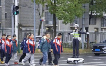 AiMOGA: Robotika Manjakan Konsumen, Adopsi Baru