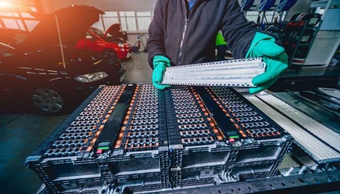 Baterai Mobil Hybrid Toyota Buatan RI Siap Ekspor