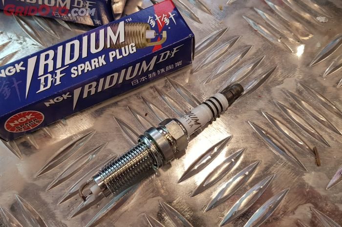 Efek Samping Penggunaan Busi Biasa pada Mobil Bekas yang Seharusnya Pakai Iridium