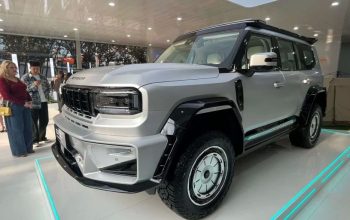 Jetour Zongheng G700, Calon Pesaing Denza B5