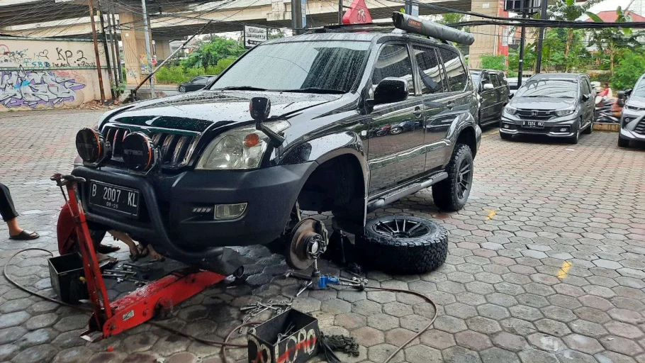 5 Ciri Kerusakan Mobil Serius & Wajib Segera Ditangani