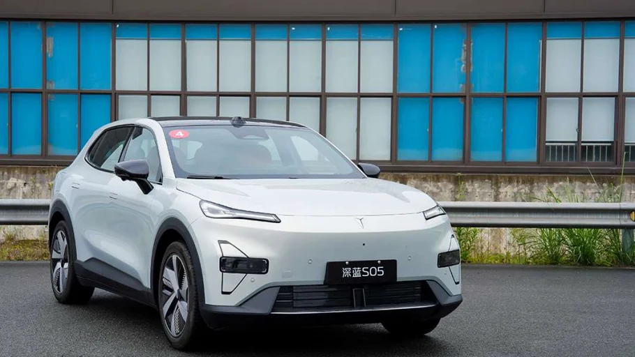 HEV, PHEV, REEV: Perbedaan Elektrifikasi Kendaraan yang Wajib Anda Tahu