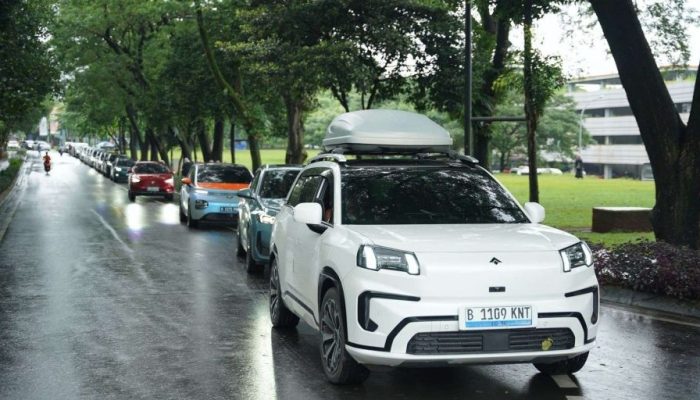 Mobil Listrik Tetap Bebas Pajak dan Ganjil Genap di Jakarta