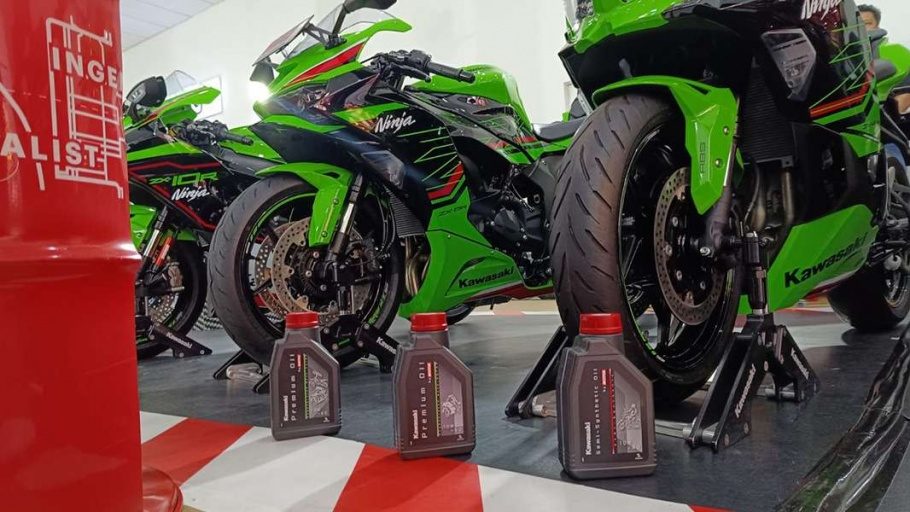Motul dan Kawasaki Kolaborasi Jual Pelumas di Bengkel Umum