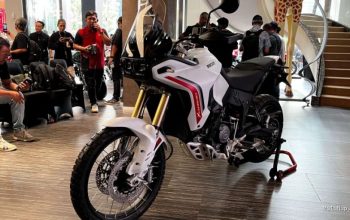 Ducati DesertX V2 Indonesia: Peluncuran Tanpa Harga