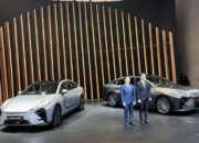 Lexus ES EV dan HEV Debut di GIIAS 2026, Pilihan Mewah Crazy Rich