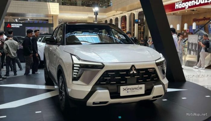Mitsubishi Xforce Hybrid vs Xpander, Mana yang Lebih Dulu?