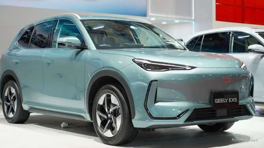 Penjualan Mobil Cina Anjlok 13%: Insentif Jadi Biang Kerok?