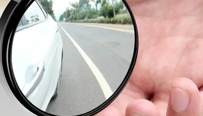 Cara Menghilangkan Baret Halus di Kaca Spion Mobil dengan Kompon