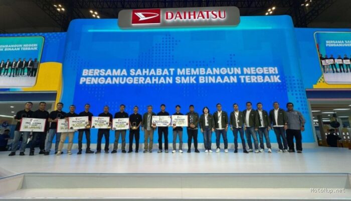 Daihatsu Perkuat Vokasi: Beri Penghargaan untuk 5 SMK Binaan