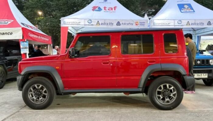 Daya Tarik Suzuki Jimny 5-Door Memikat Pengunjung Wanita di GIIAS 2026