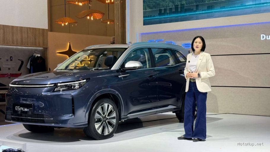 DFSK E5 Plus Tembus 1.200 SPK di GIIAS 2026, Cek Daya Tariknya