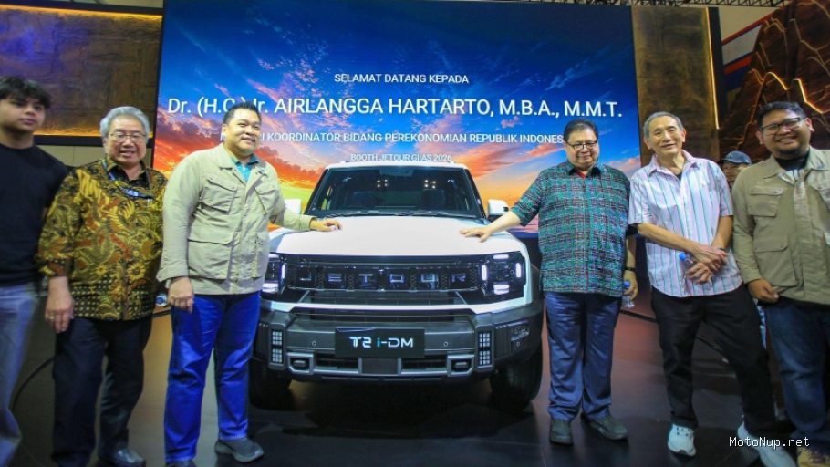 Jetour T2 Jadi Sorotan Menko Airlangga di GIIAS 2026, Intip Speknya