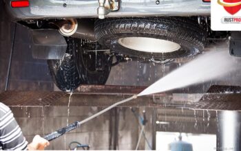 Photo by rustpro.id - Panduan Mencuci Kolong Mobil Sendiri dengan Sabun Snow Wash
