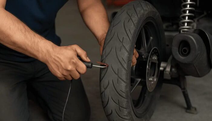 Panduan Praktis Menambal Ban Motor Tubeless dengan Karet Cacing