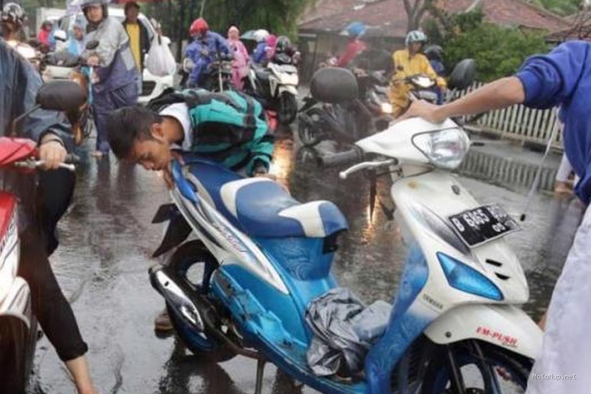 Photo via Bing Images - Penyebab Motor Mogok di Jalan dan Langkah Penanganannya