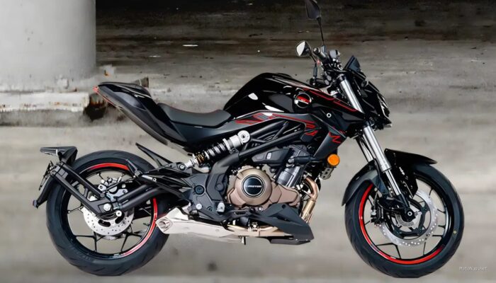 Daftar Motor Naked 400cc Terbaru di 2024: Spesifikasi dan Harga
