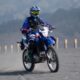 Panduan Aman Mengemudi Motor di Jalan Berpasir agar Tidak Tergelincir