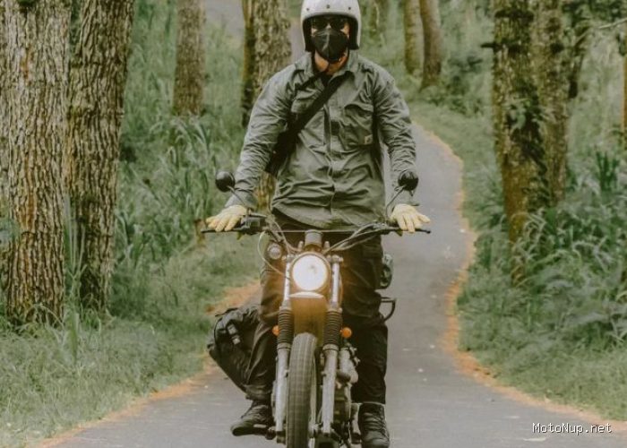 Photo by eigeradventure.com - Panduan Aman Solo Riding: Persiapan Touring Motor Sendirian