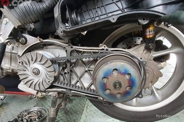 Photo by motorplus-online.com - Panduan Perawatan CVT Yamaha NMAX agar Tarikan Enteng dan Bebas Getar