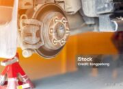 Photo by istockphoto.com - Panduan Perawatan Rutin Mobil Tua untuk Penggunaan Harian