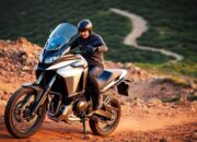 Panduan Teknik Berkendara Motor di Jalur Off-Road Ekstrem
