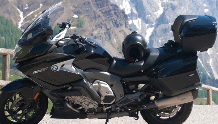 Review Lengkap Motor Sport Touring Terbaru 2024 dan Spesifikasinya