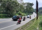 Teknik Aman Mengemudi Motor Saat Melewati Tikungan Tajam