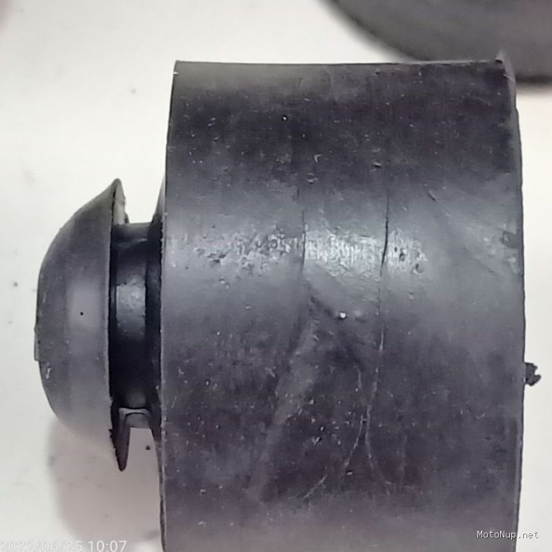 Photo by shopee.co.id - Ciri Karet Damper Keras Bikin Tarikan Awal Beat Bunyi Jedug